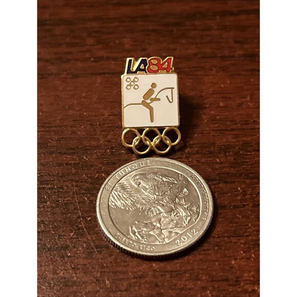 1984 Los‎ Angeles Olympics Modern Pentathlon Event Lapel Hat Pin - Picture 2 of 3